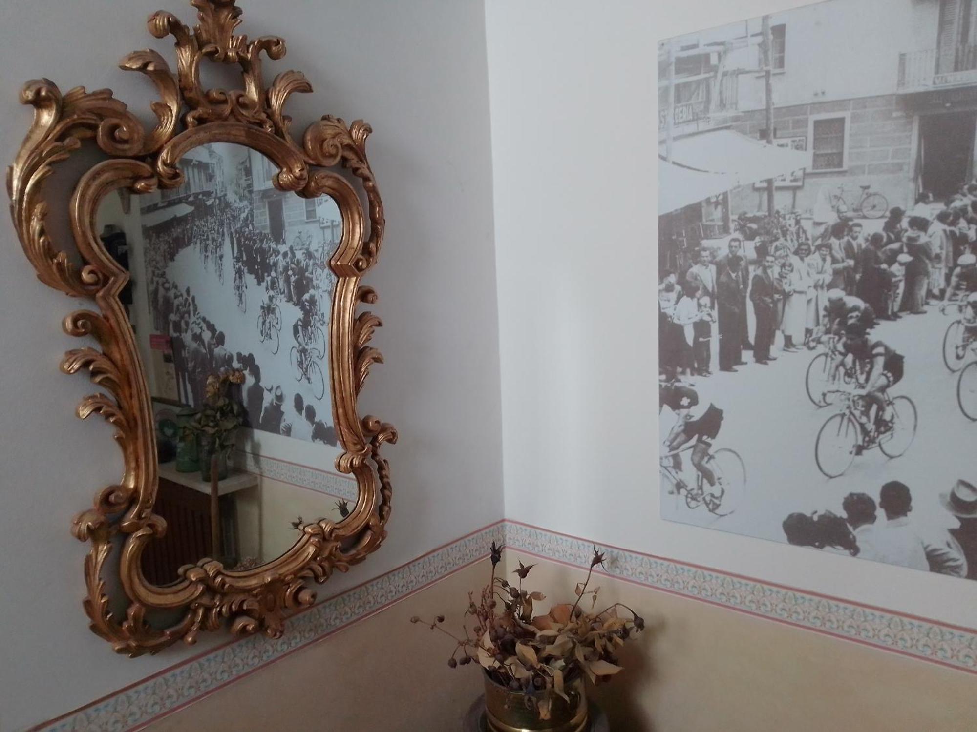 Il Melograno Acomodação com café da manhã Borgo San Dalmazzo Exterior foto