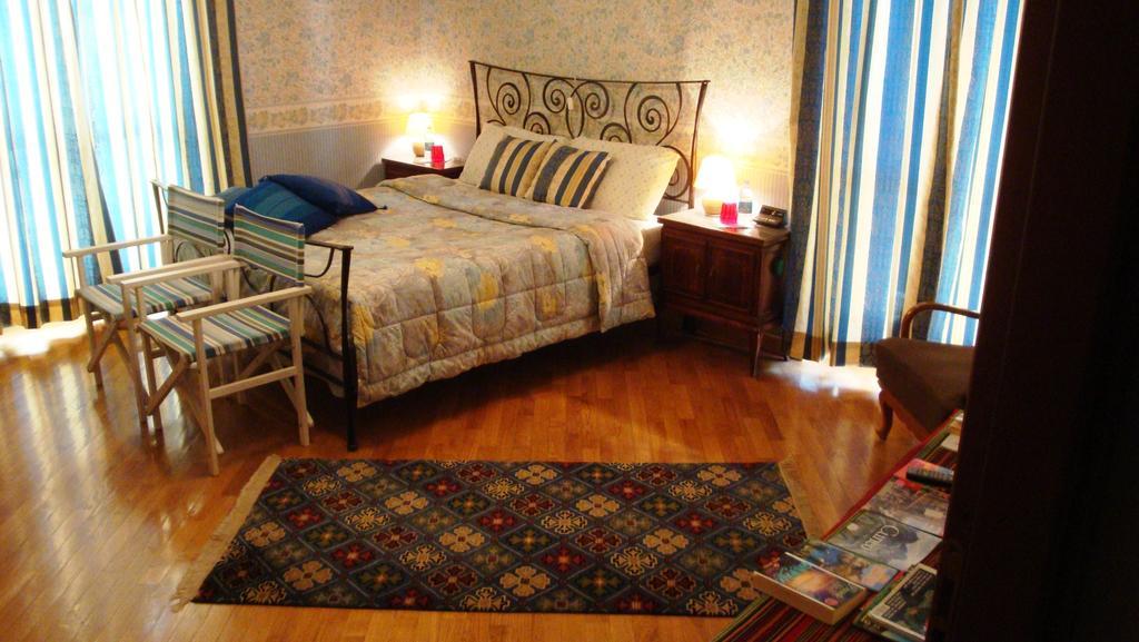 Il Melograno Acomodação com café da manhã Borgo San Dalmazzo Quarto foto